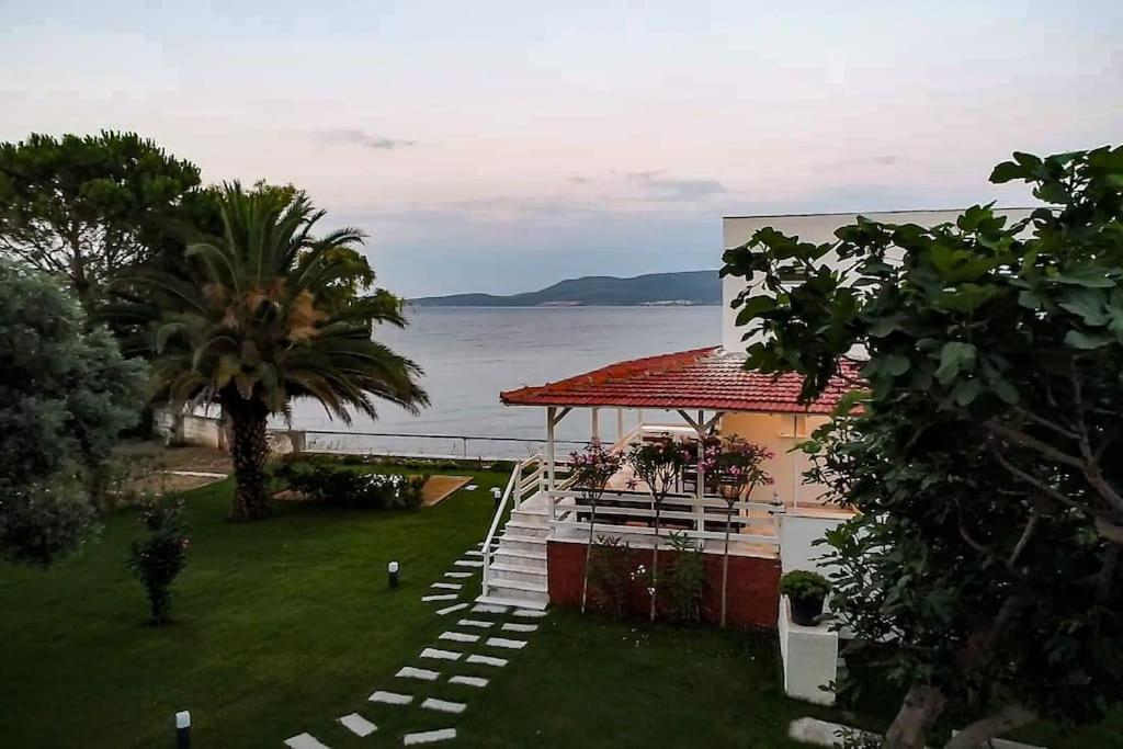 فيلا Yfn Urla Seaside House Balikliova المظهر الخارجي الصورة